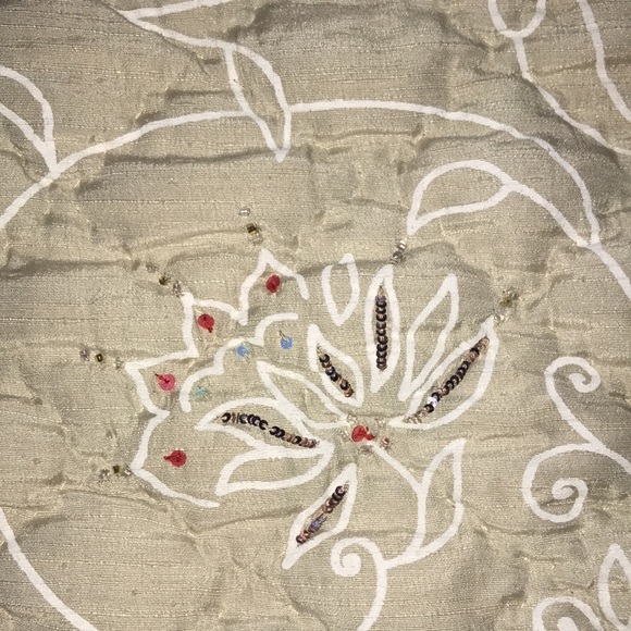 Quilted Comforter with Beading & 2 Pillow Shams - Picture 2 of 12